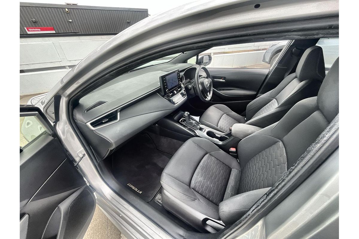 2021 Toyota Corolla SX MZEA12R