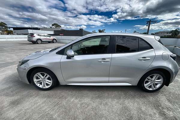 2021 Toyota Corolla SX MZEA12R