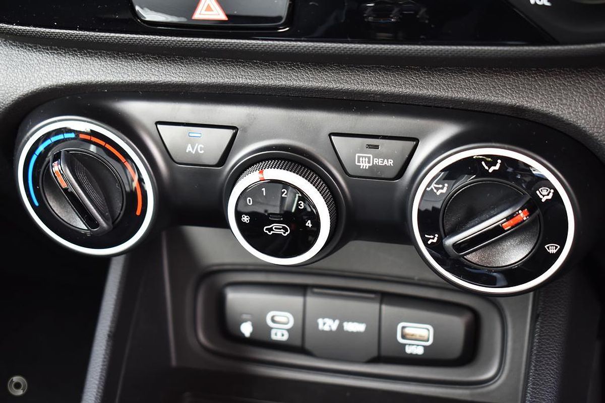 2024 Hyundai Venue Active QX.V5