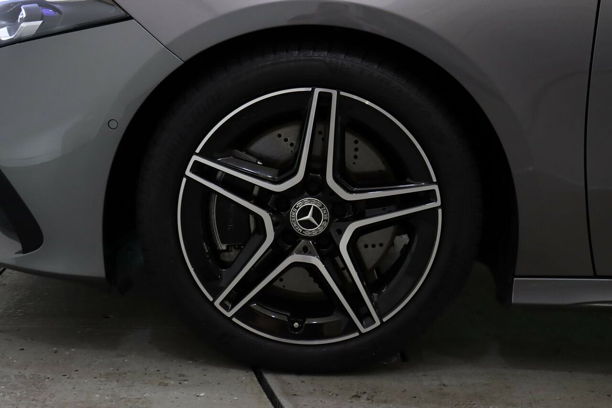 2023 Mercedes-Benz A-Class A250 V177