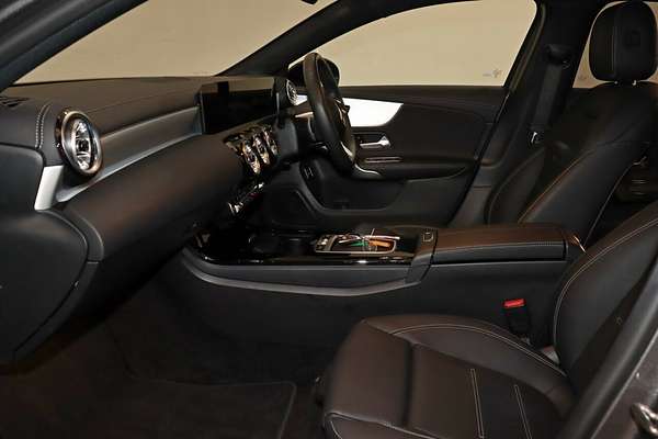 2023 Mercedes-Benz A-Class A250 V177