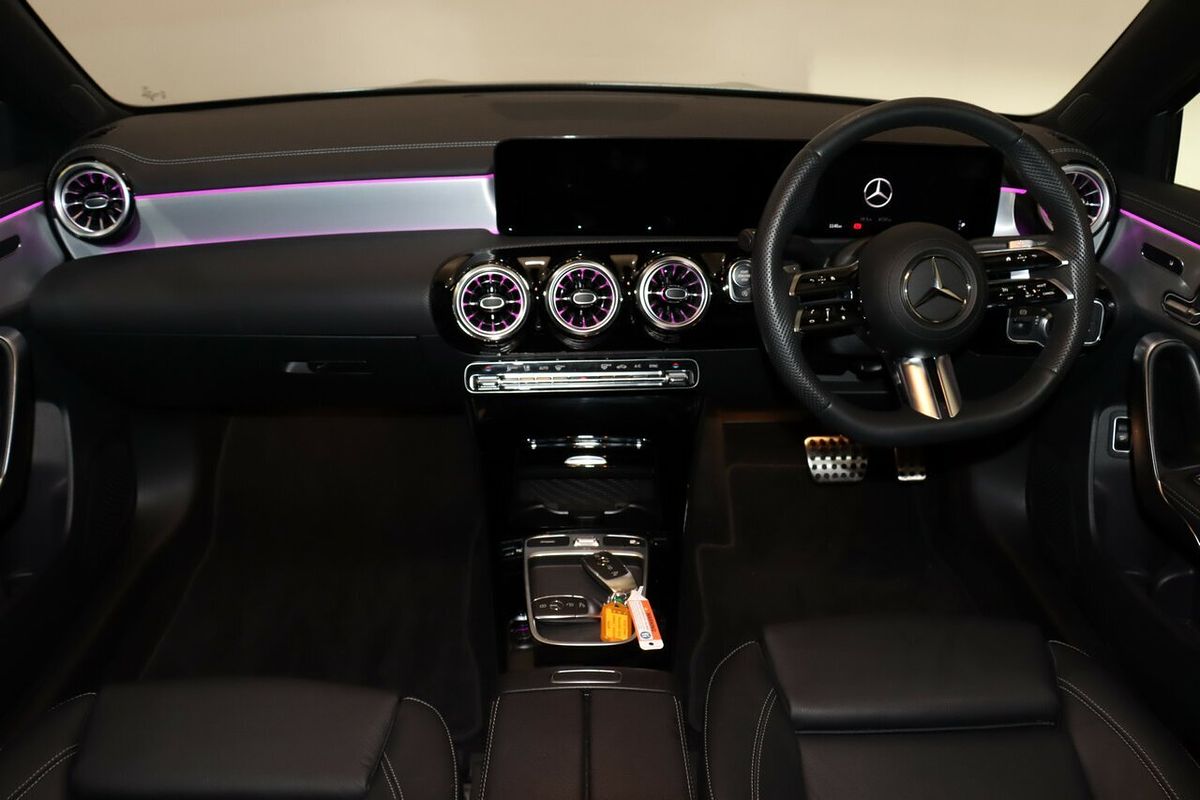 2023 Mercedes-Benz A-Class A250 V177