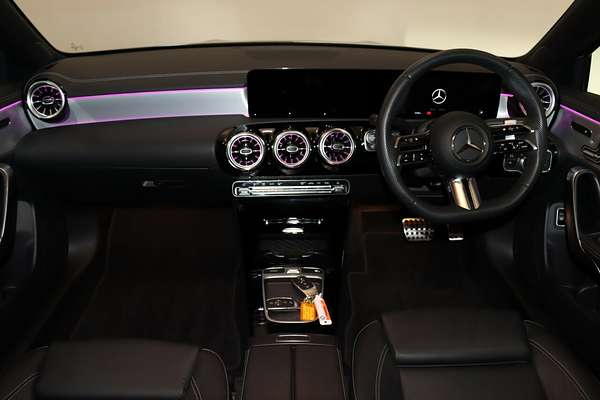2023 Mercedes-Benz A-Class A250 V177
