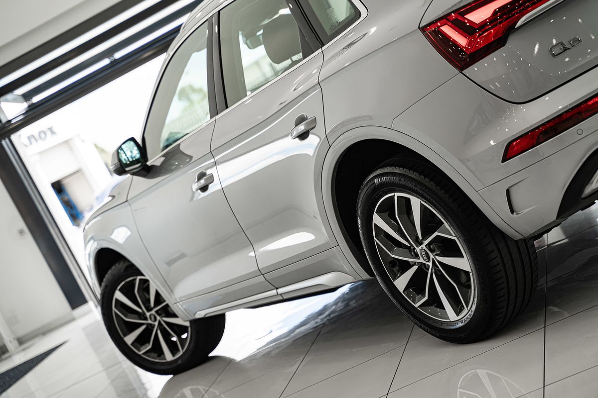 2021 Audi Q5 40 TDI FY