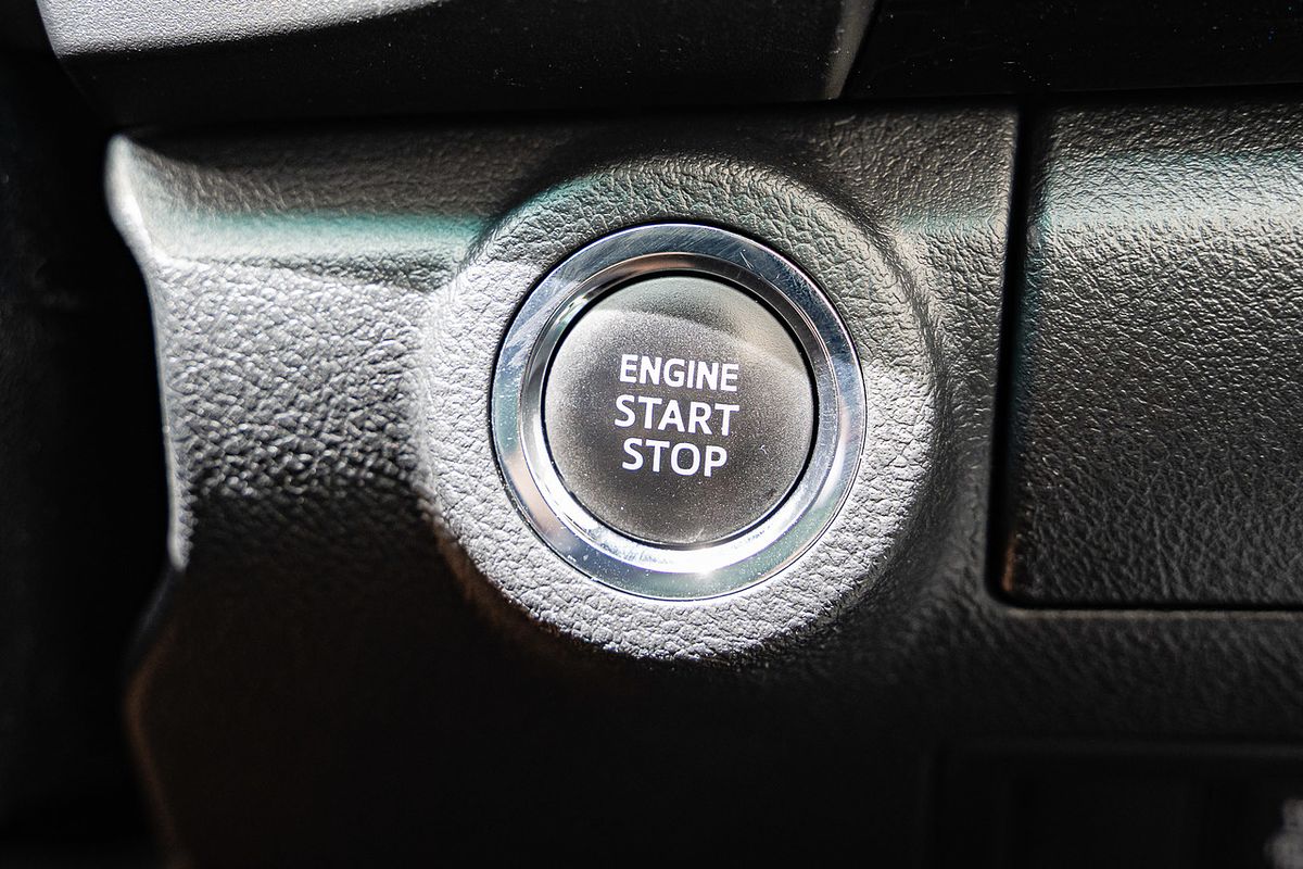 2018 Toyota Hilux Rogue GUN126R 4X4