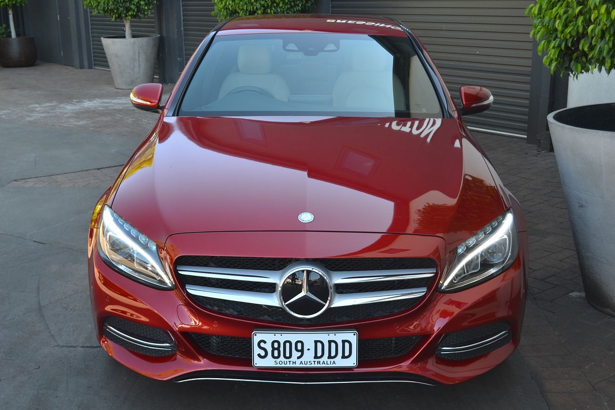 2015 Mercedes-Benz C-Class C250 W205