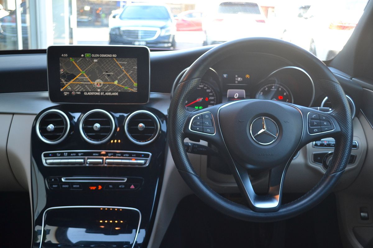 2015 Mercedes-Benz C-Class C250 W205