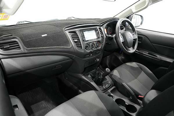 2021 Mitsubishi Triton GLX MR Rear Wheel Drive