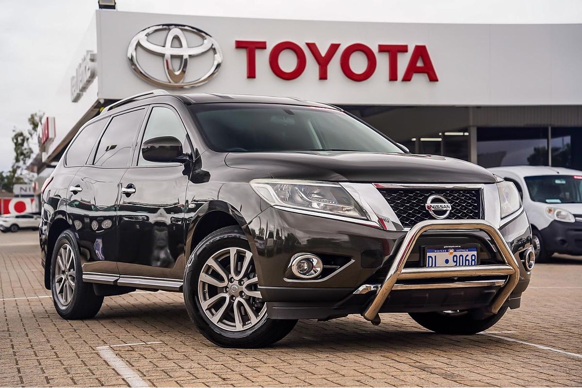 2015 Nissan Pathfinder ST R52