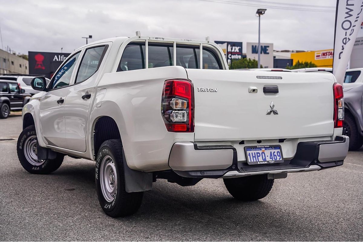 2022 Mitsubishi Triton GLX MR Rear Wheel Drive