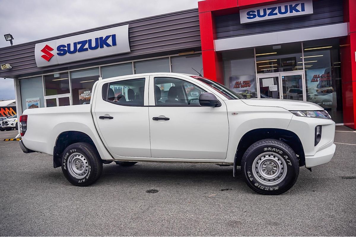 2022 Mitsubishi Triton GLX MR Rear Wheel Drive