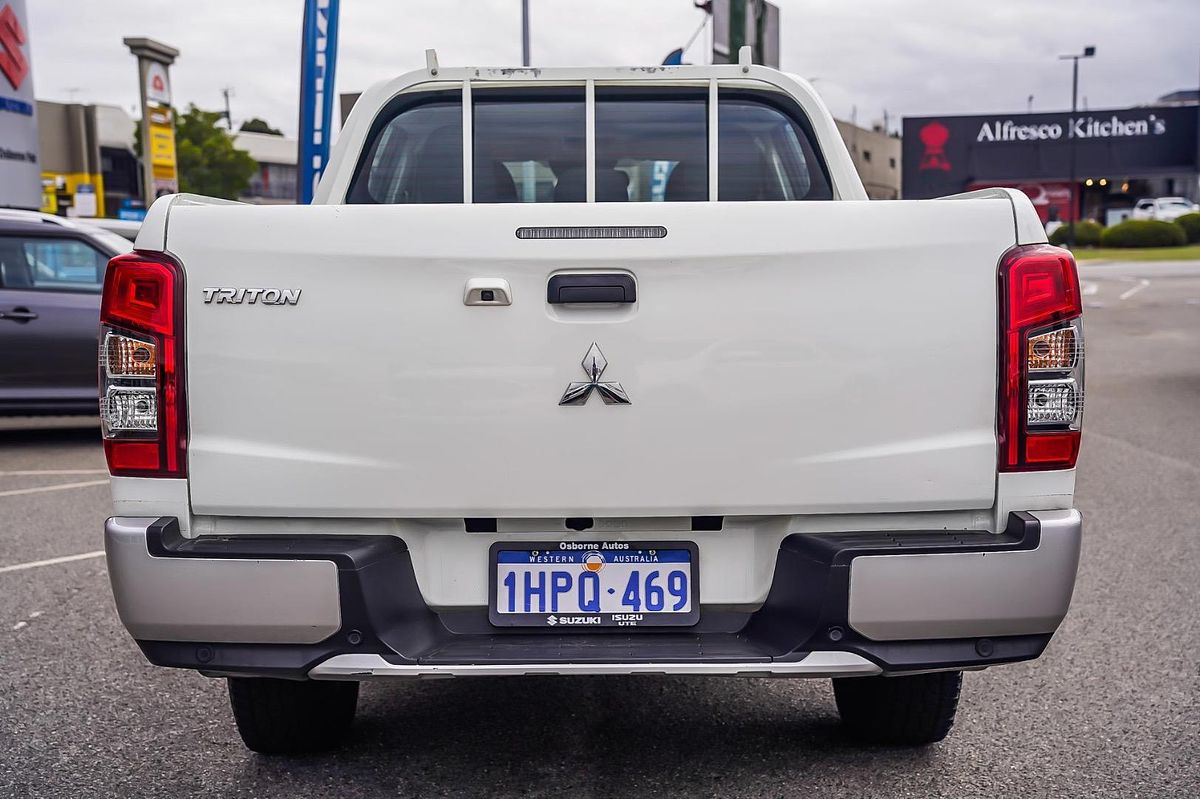 2022 Mitsubishi Triton GLX MR Rear Wheel Drive