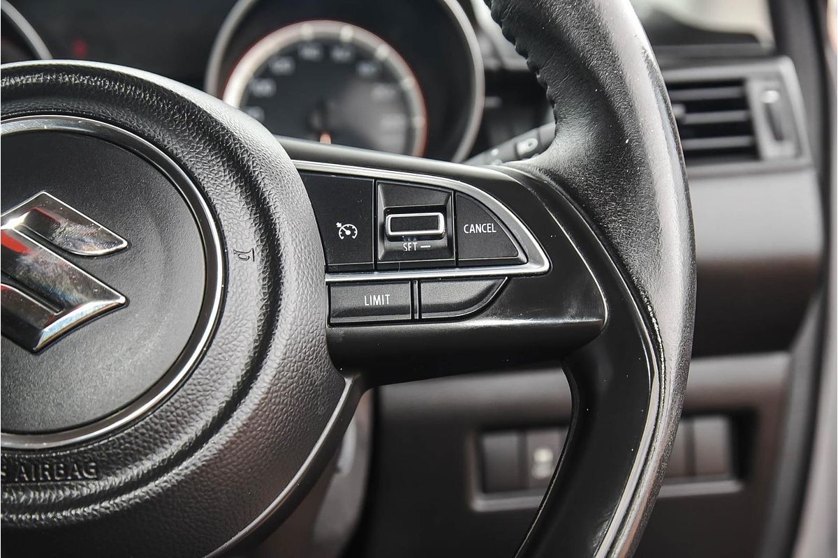 2019 Suzuki Swift GL Navigator AZ
