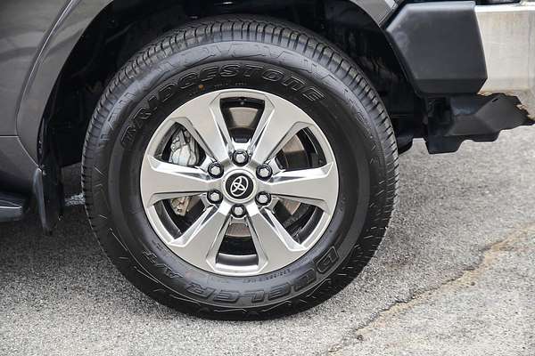 2022 Toyota Landcruiser VX FJA300R