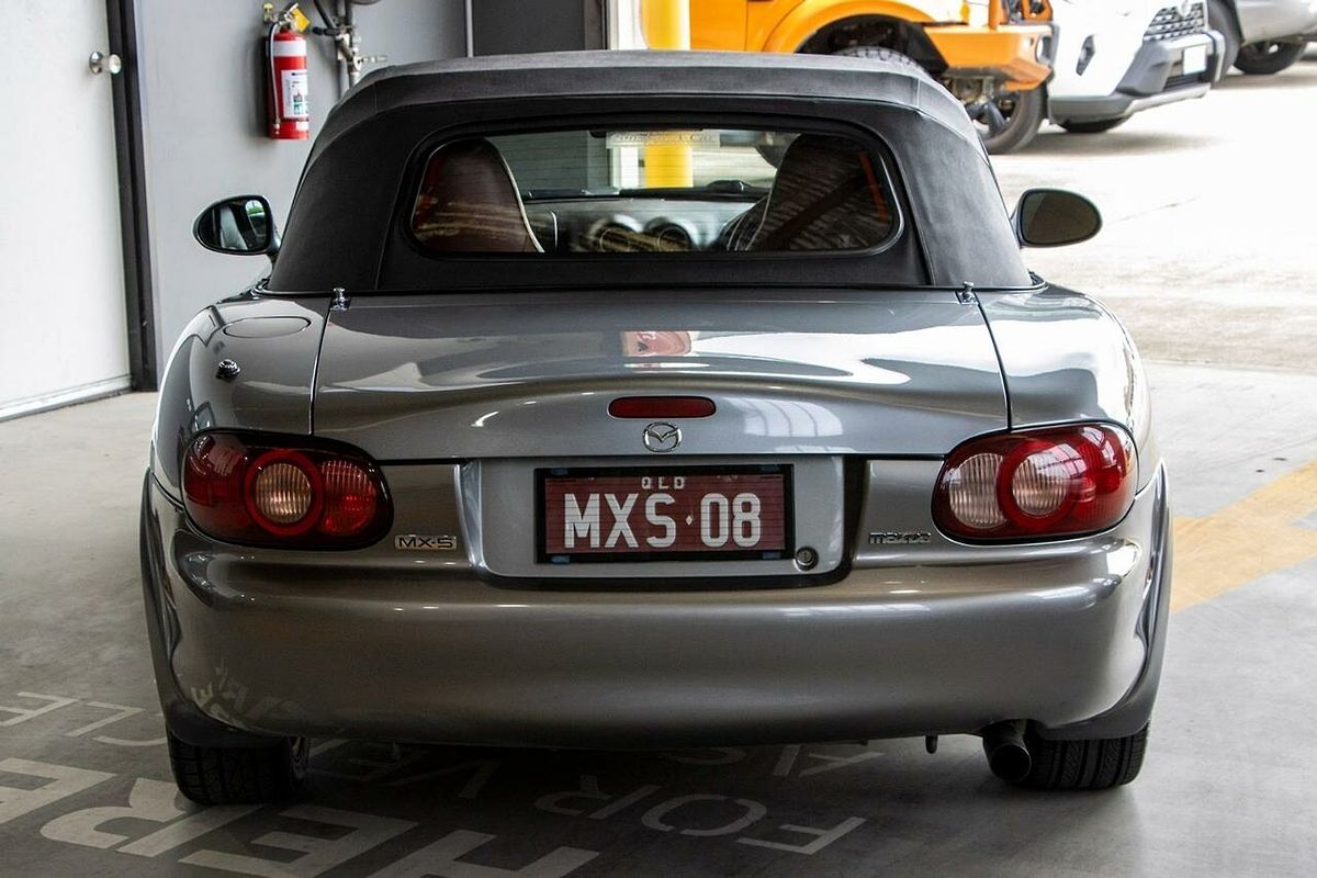 2002 Mazda MX-5 Titanium NB Series 2