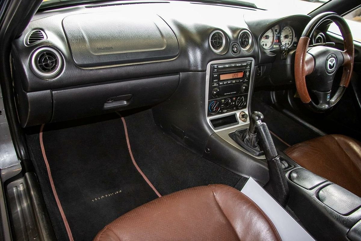 2002 Mazda MX-5 Titanium NB Series 2
