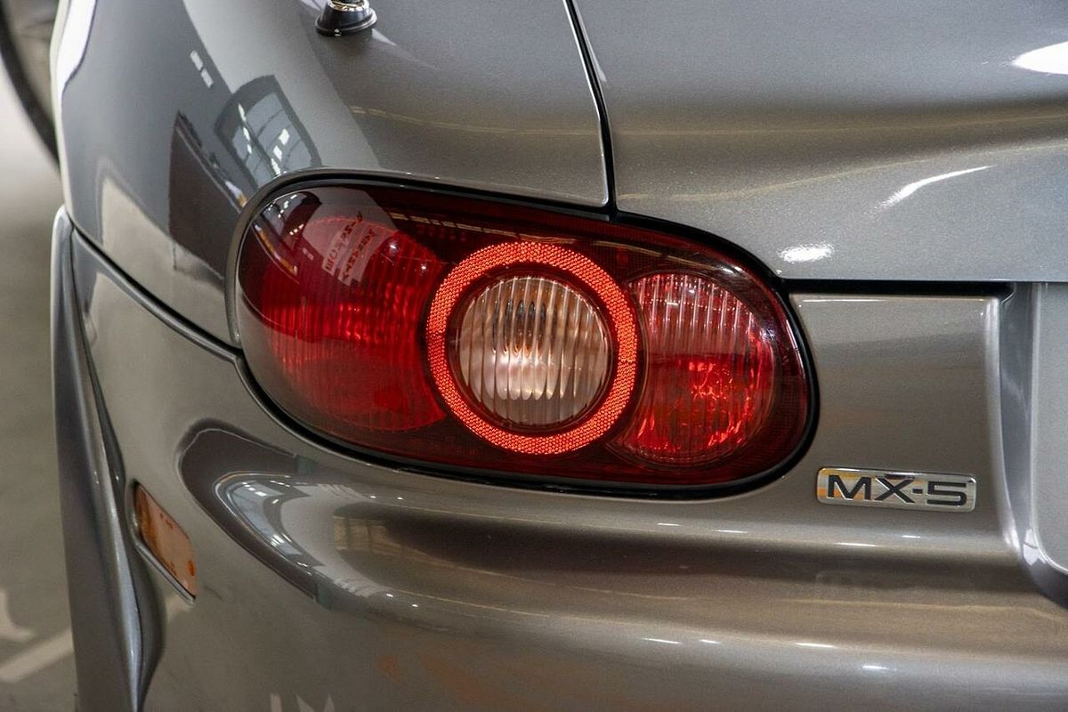 2002 Mazda MX-5 Titanium NB Series 2