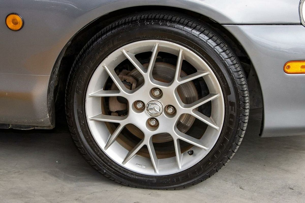 2002 Mazda MX-5 Titanium NB Series 2