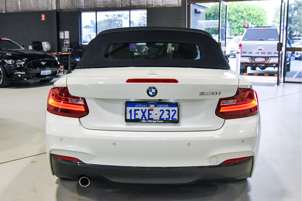 2015 BMW 2 Series 220i Luxury Line F23