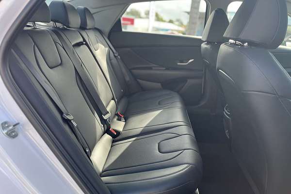 2024 Hyundai i30 Elite CN7.V2