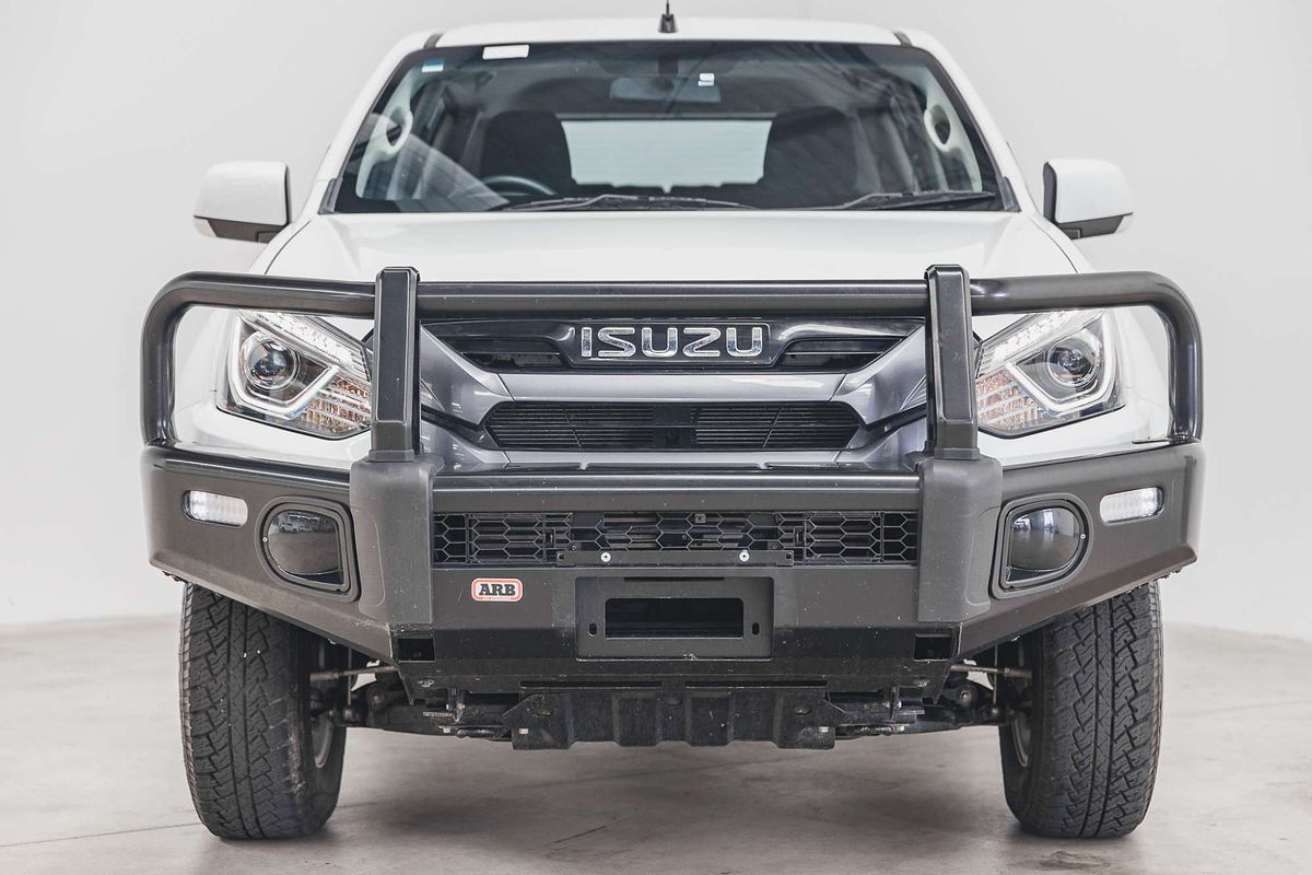 2021 Isuzu MU-X LS-M