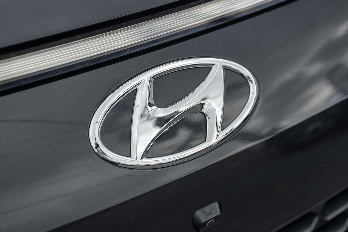 2022 Hyundai STARIA US4.V1