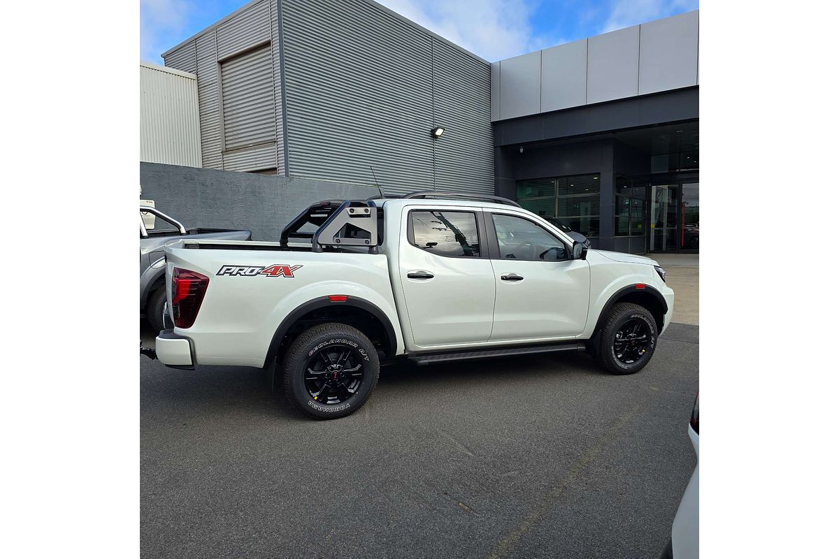 2024 Nissan Navara PRO-4X D23 4X4