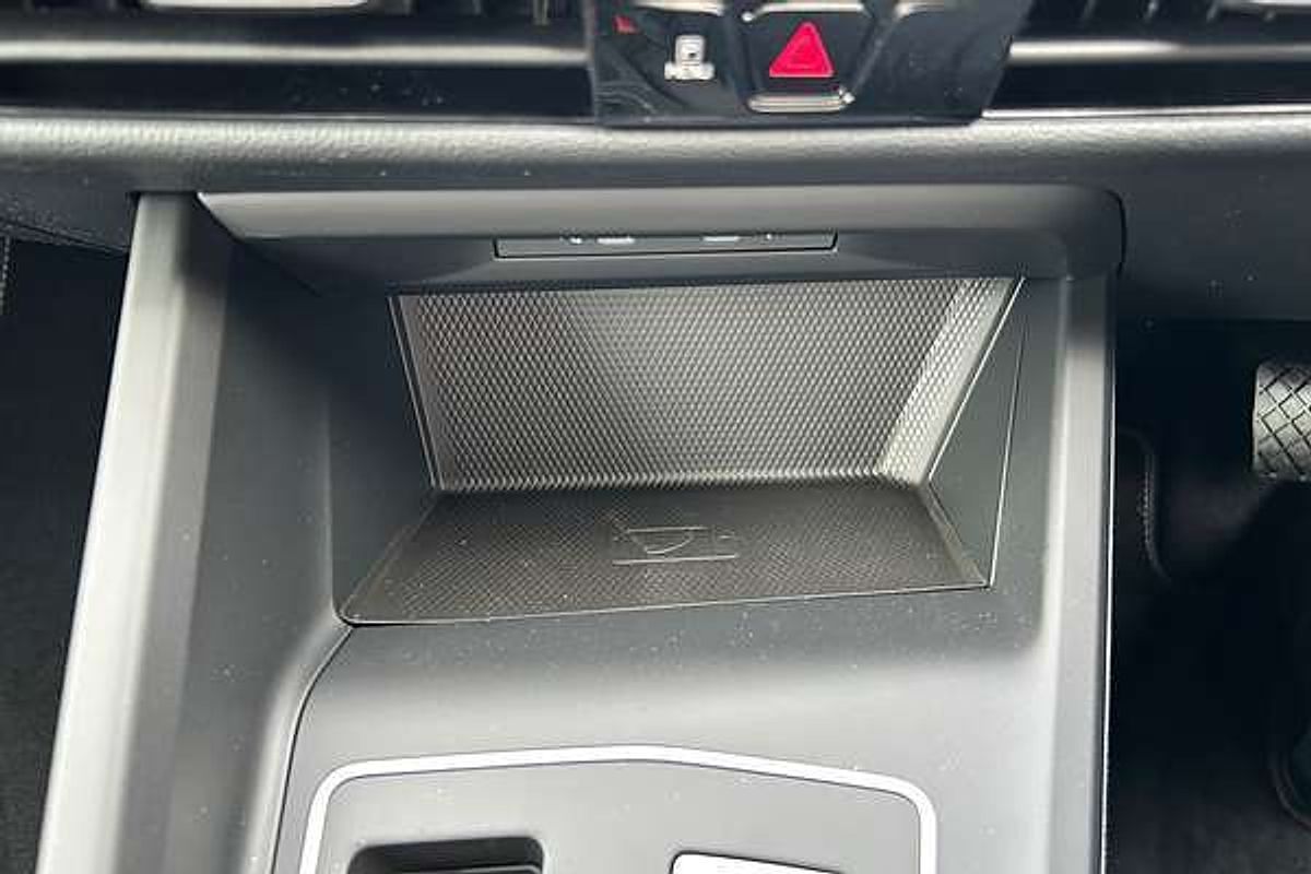 2024 Volkswagen Golf 110TSI Life 8