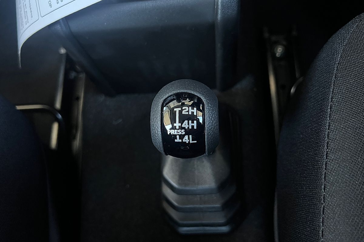 2024 Suzuki Jimny GLX GJ