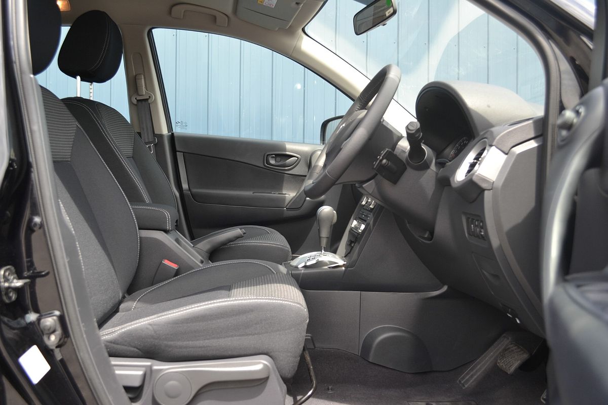 2014 Renault Koleos Expression H45 PHASE III