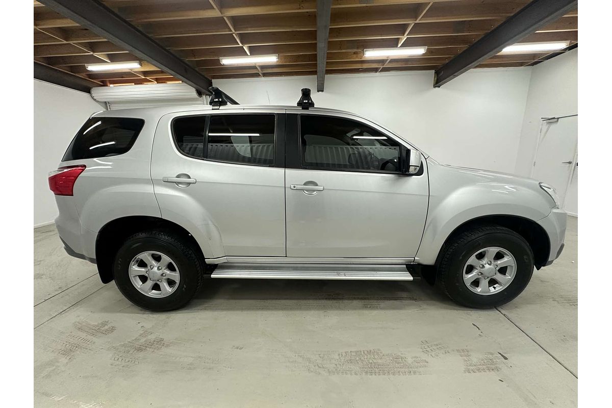 2021 Isuzu MU-X LS-M