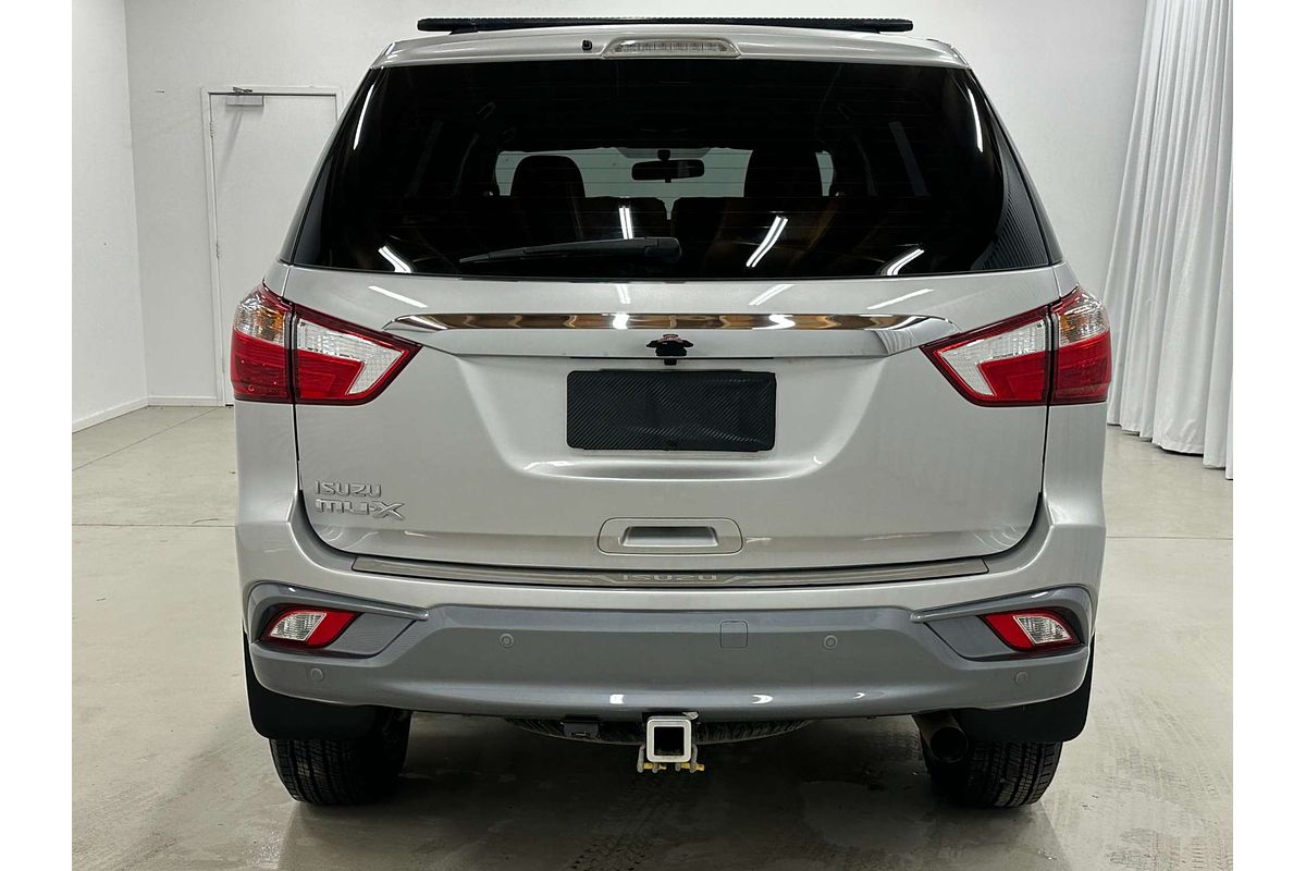 2021 Isuzu MU-X LS-M