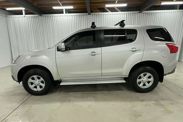 2021 Isuzu MU-X LS-M