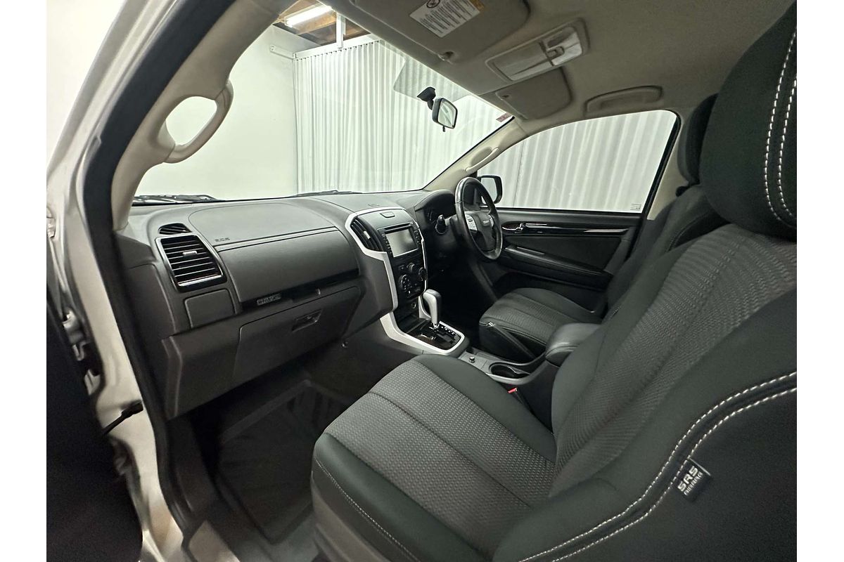 2021 Isuzu MU-X LS-M