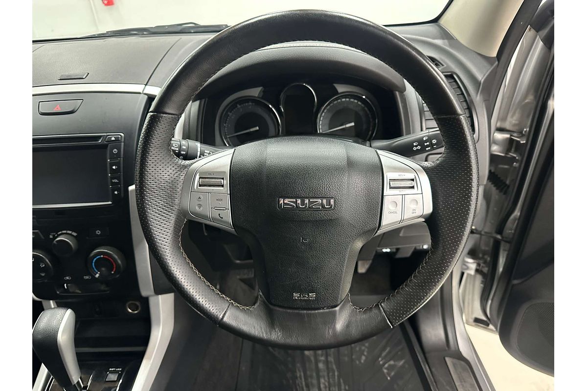 2021 Isuzu MU-X LS-M