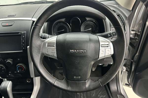 2021 Isuzu MU-X LS-M