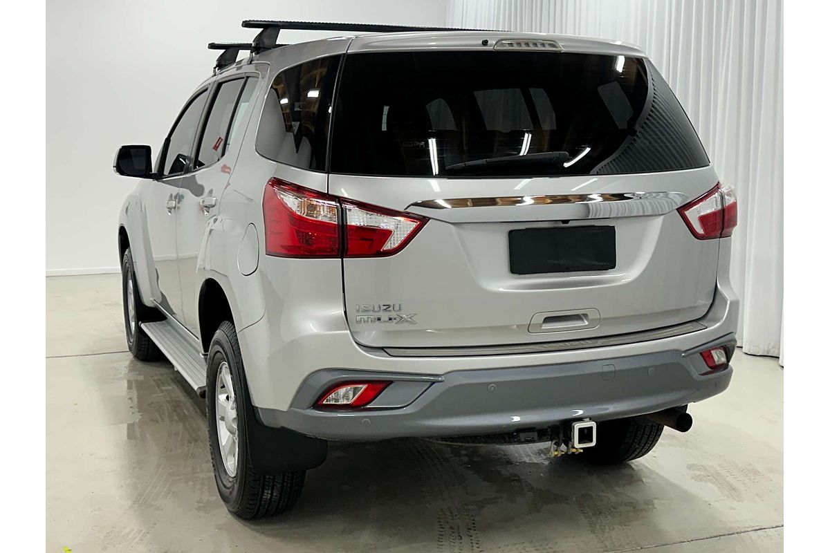 2021 Isuzu MU-X LS-M