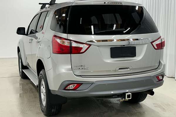 2021 Isuzu MU-X LS-M