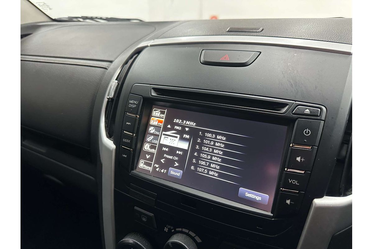 2021 Isuzu MU-X LS-M