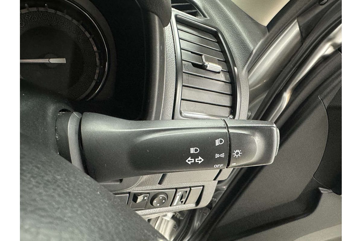 2021 Isuzu MU-X LS-M