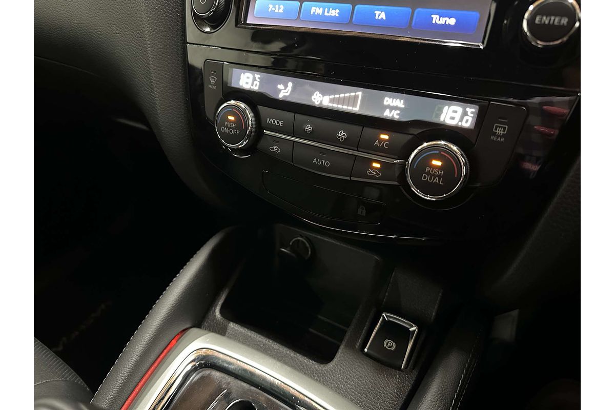 2016 Nissan QASHQAI Ti J11