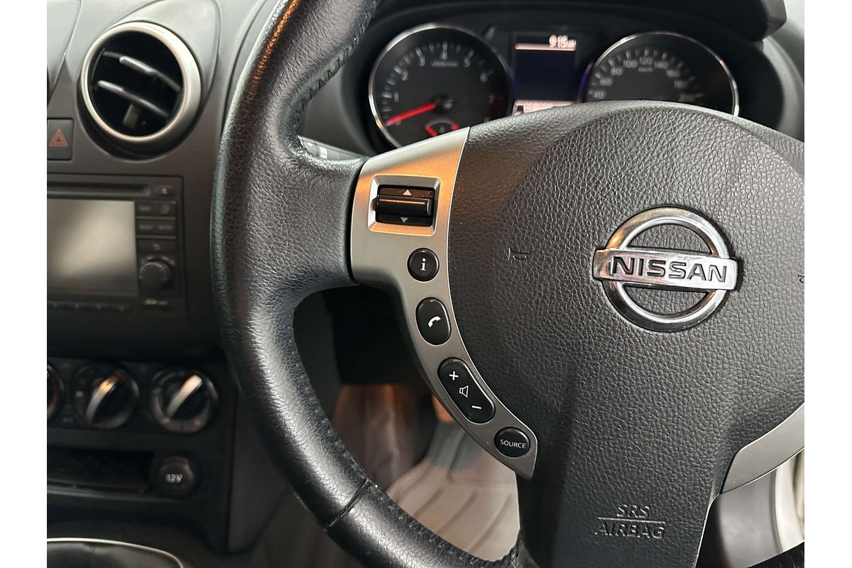 2013 Nissan Dualis ST J10 Series 4