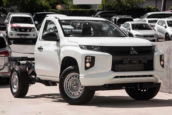 2022 Mitsubishi Triton GLX MR 4X4