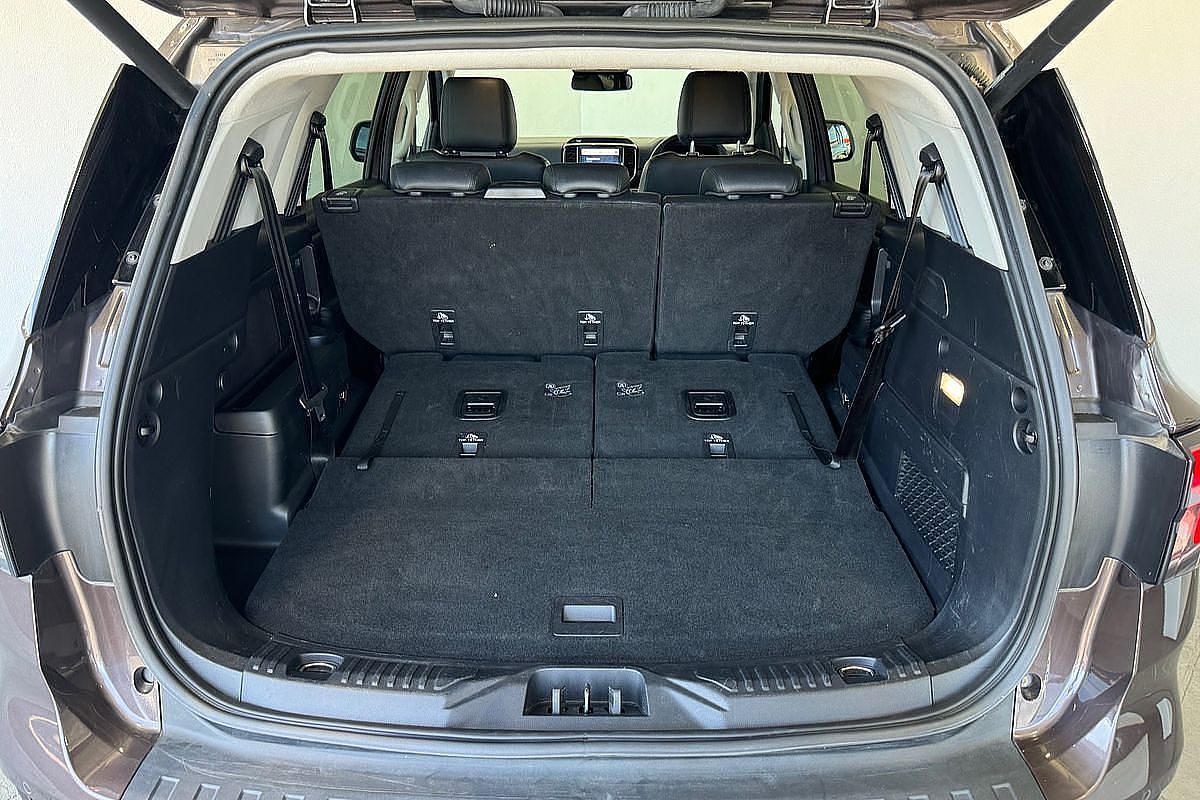 2022 Ford Everest Sport