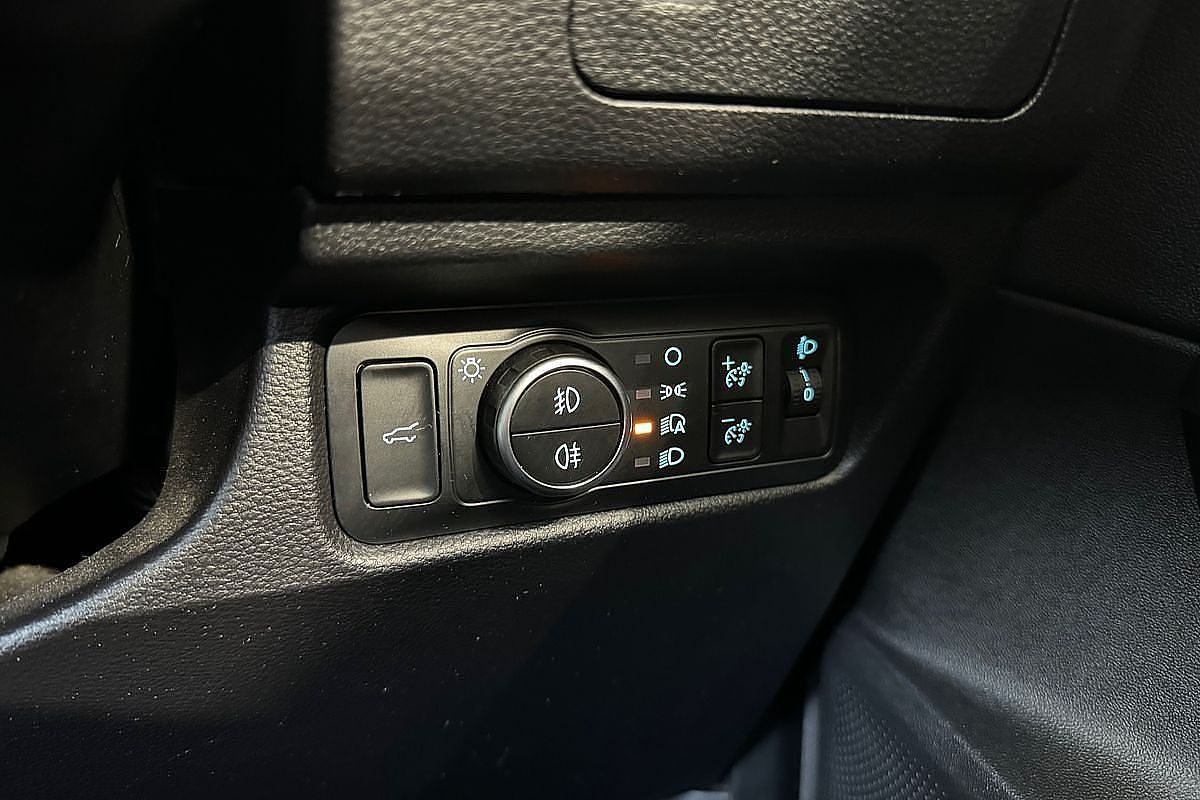 2022 Ford Everest Sport