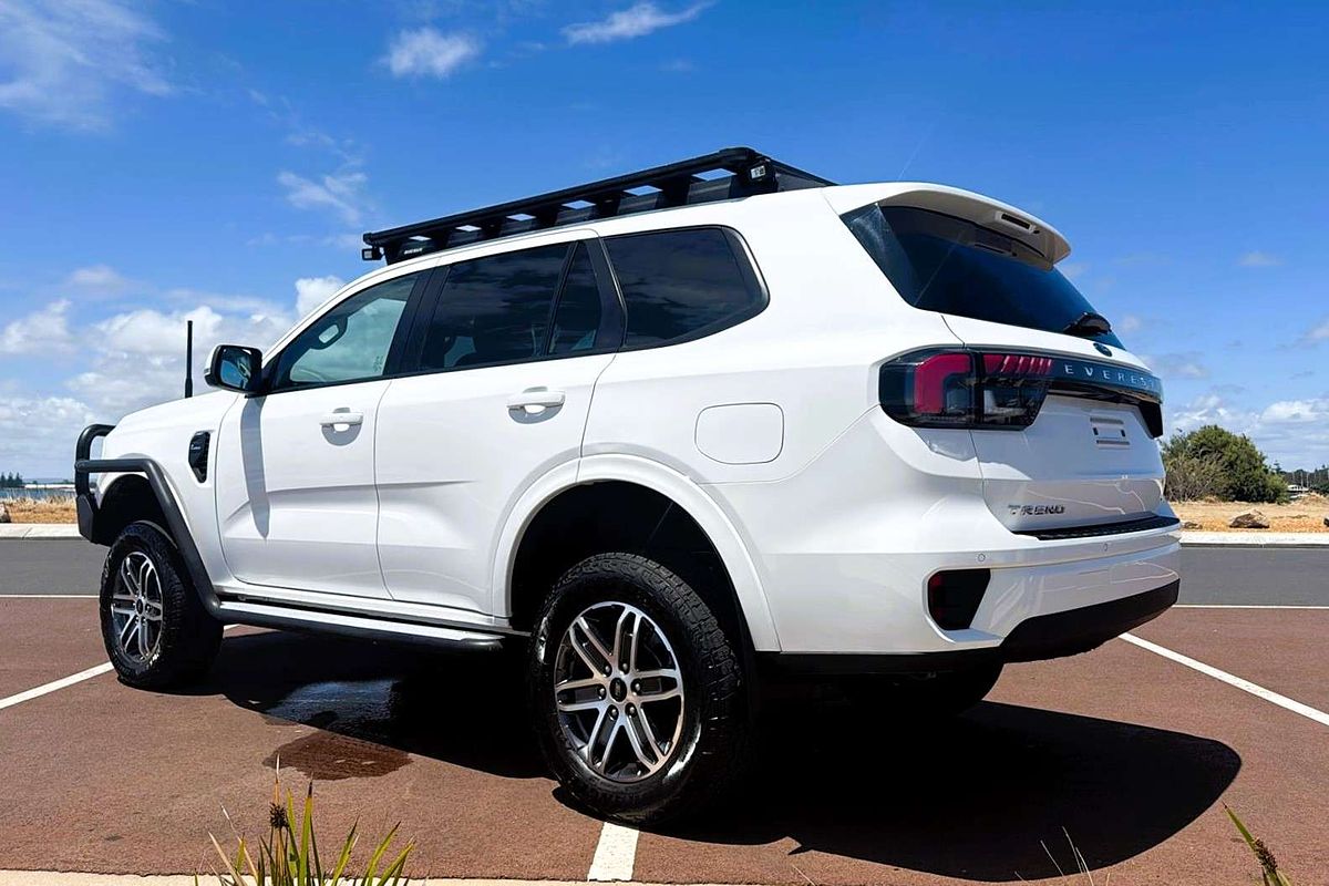 2022 Ford Everest Trend