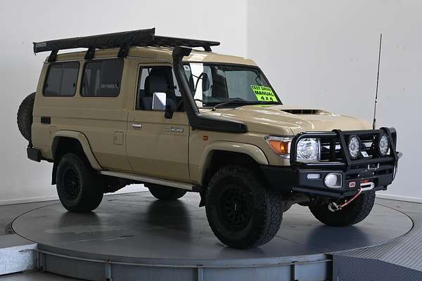 2022 Toyota Landcruiser GXL Troopcarrier VDJ78R