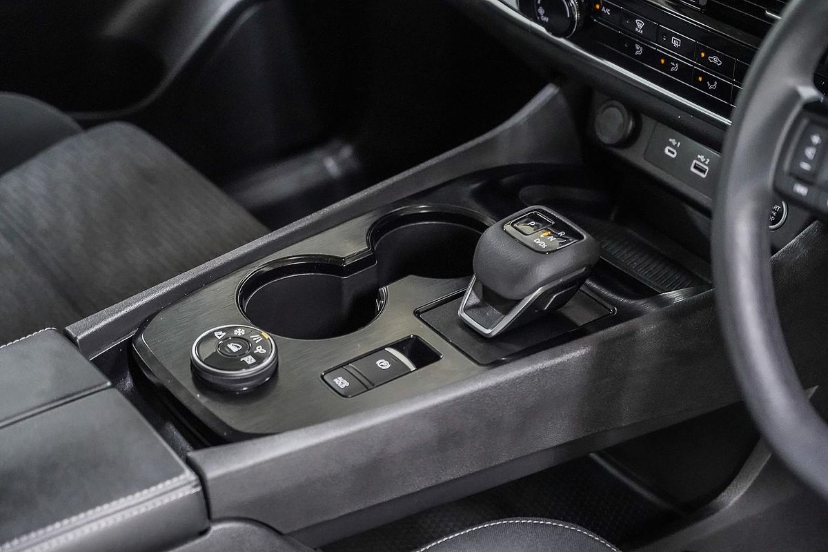 2023 Nissan X-TRAIL ST T33