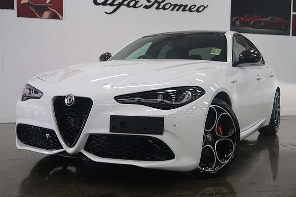 2023 Alfa Romeo Giulia Veloce Series 4