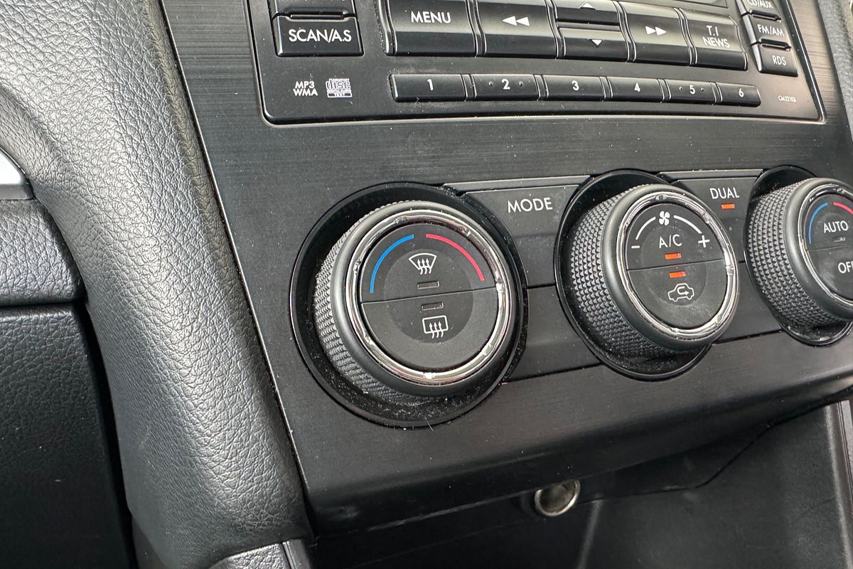 2013 Subaru Impreza 2.0i G4
